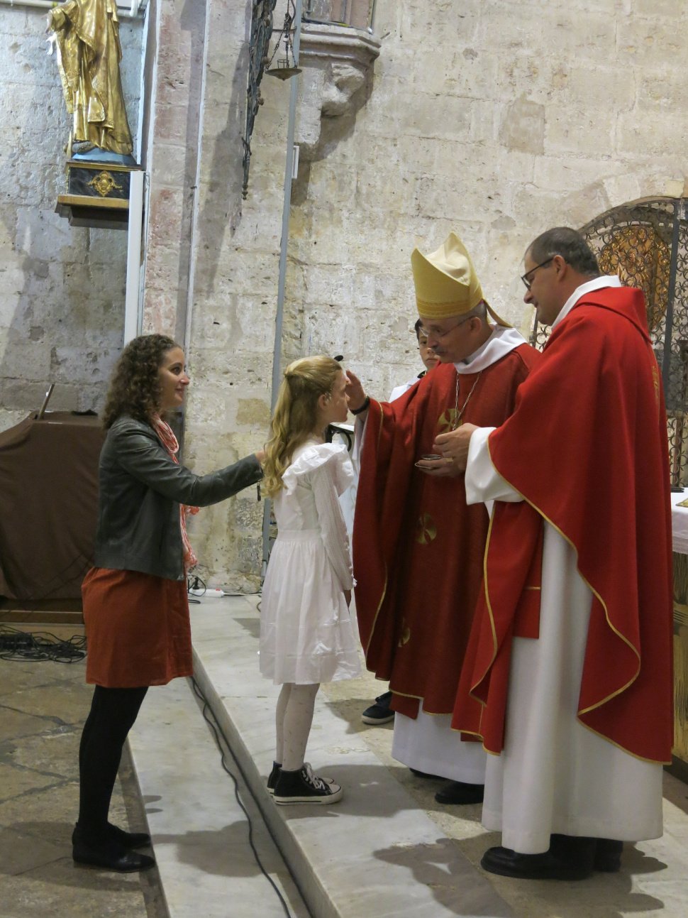 Confirmation par Mgr Fonlupt