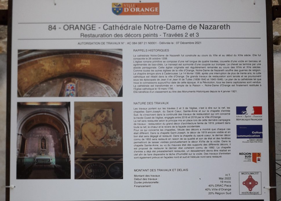 22 04 01 Panneau travaux cathédrale 